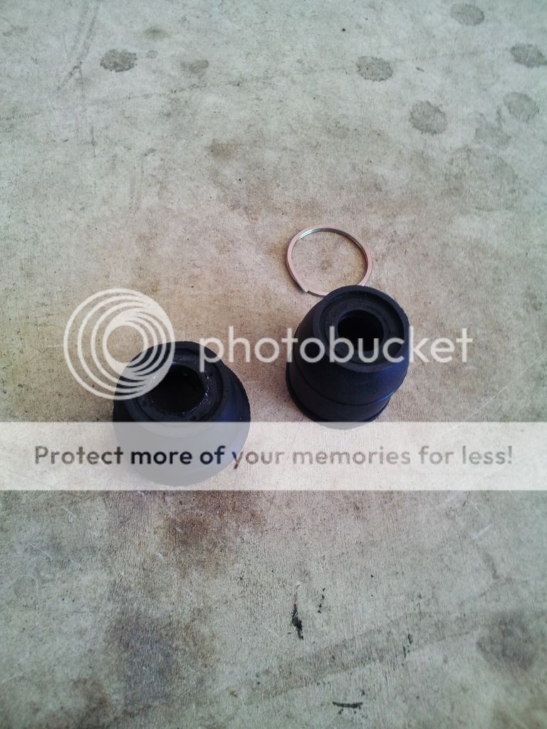 Howto Replacing upper ball joint dust covers (boots) Honda Prelude